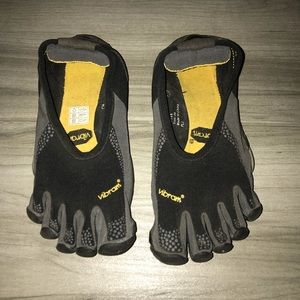 Women’s Vibram Five Fingers Shoes